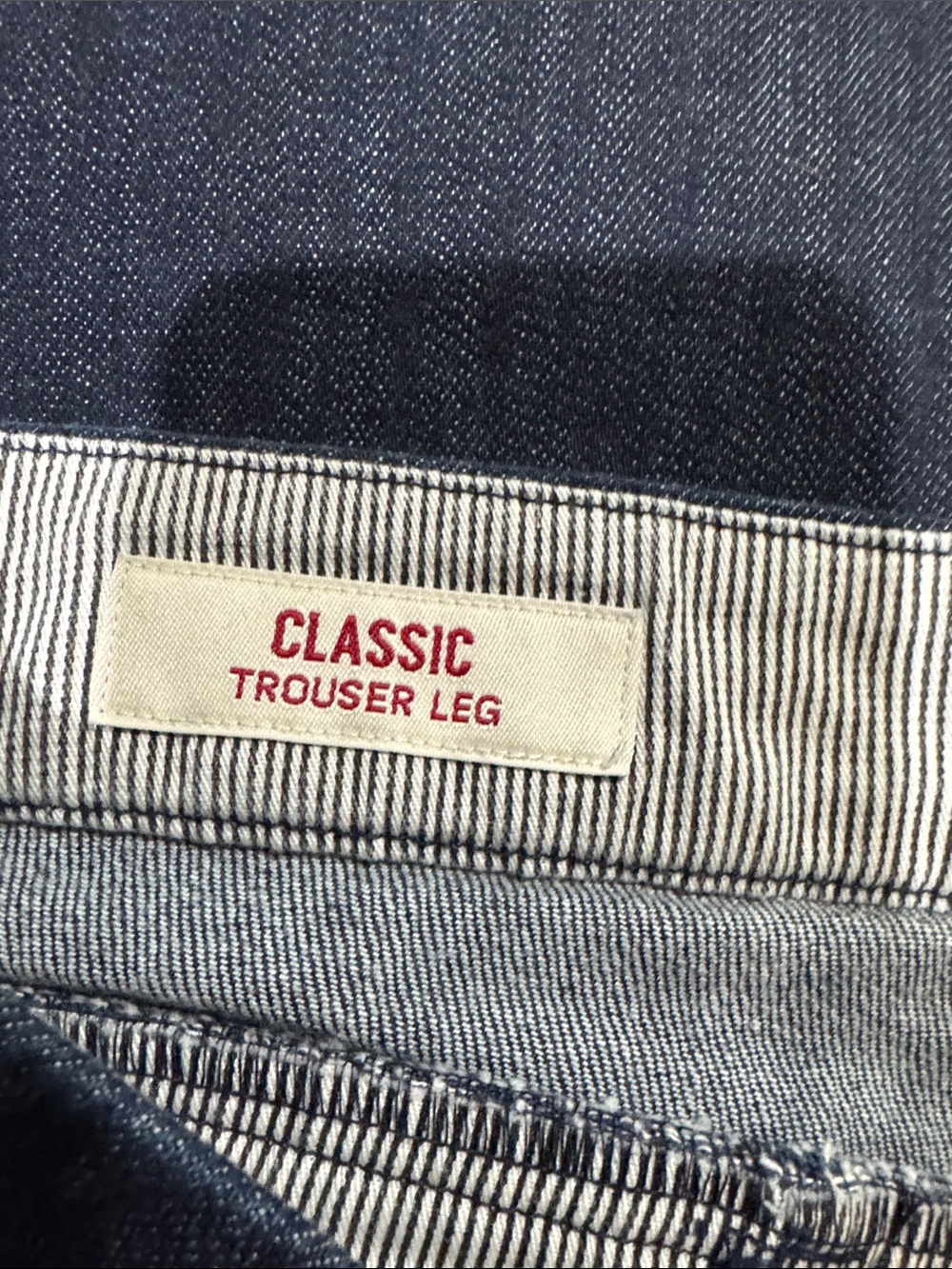 Woman’s Banana Republic Classic Trouser Dark Blue Jeans Size 14 - Picture 4 of 6